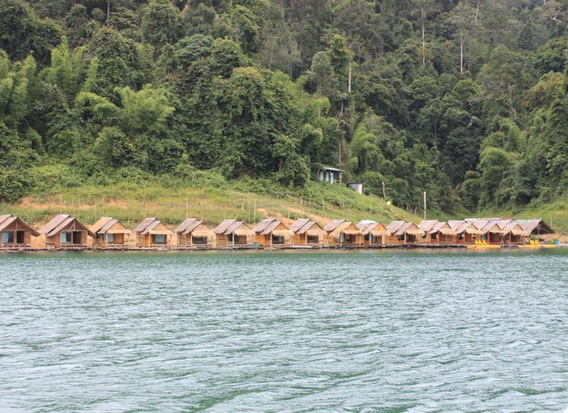Khao Sok Lake Safari Tour 8